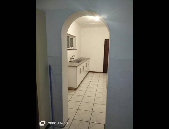 3 BEDROOM PROPERTY TO RENT IN ARBORETUM